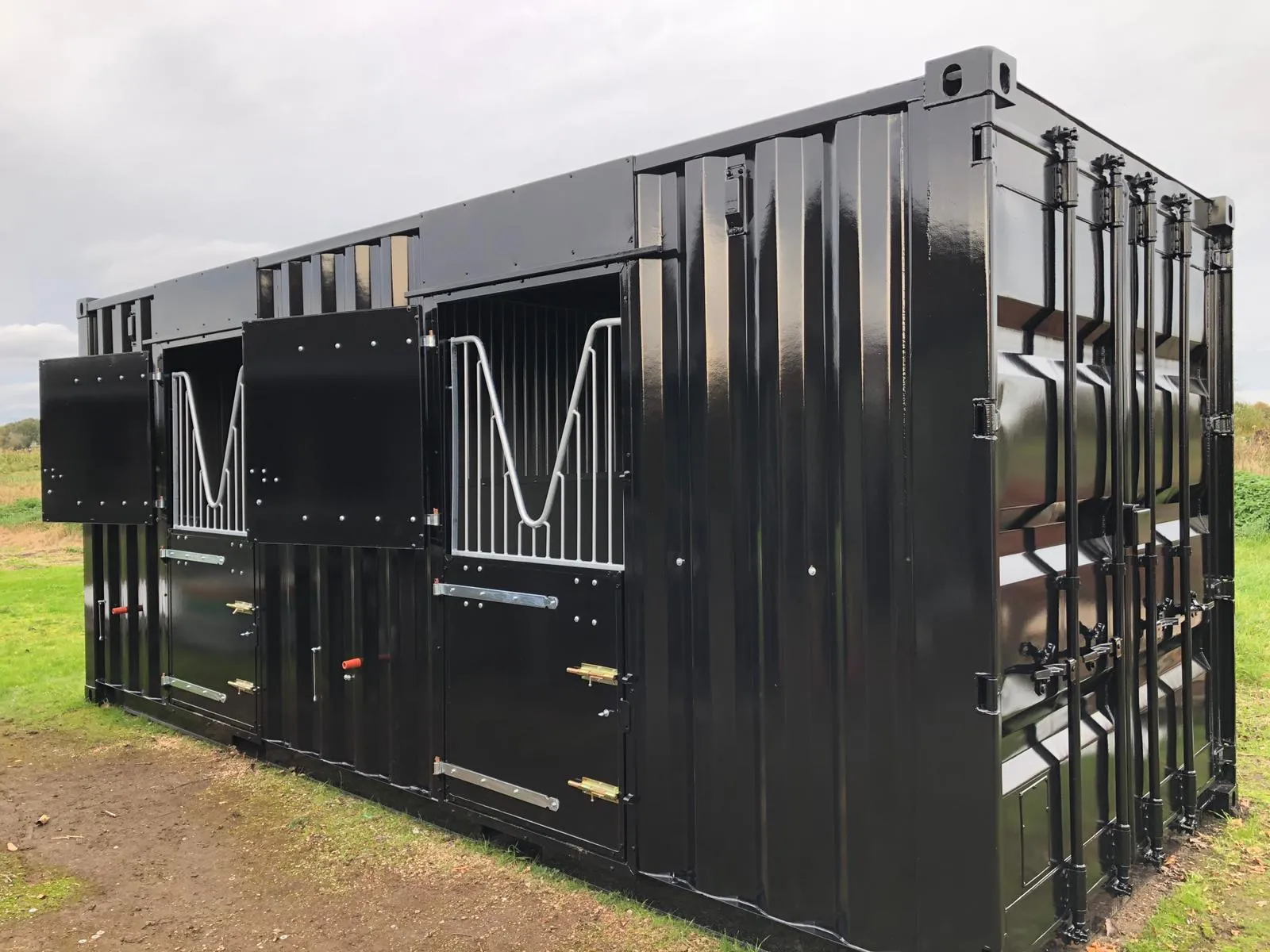 WhatsApp Image 2021-11-23 at 3.51.38 PM (1)